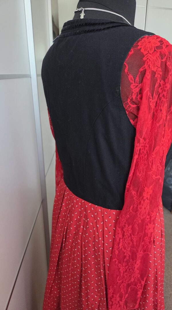 Sailer Trachten Dirndl schwarz rot  Gr. 48  2teilig – Bild 5